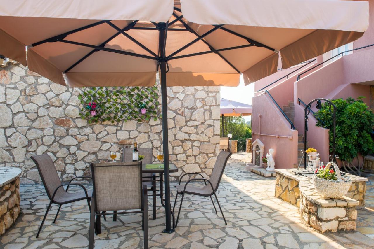 Sofias Cottage Razata Argostoli מראה חיצוני תמונה